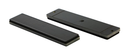 Magnetic On-Metal RFID Tag